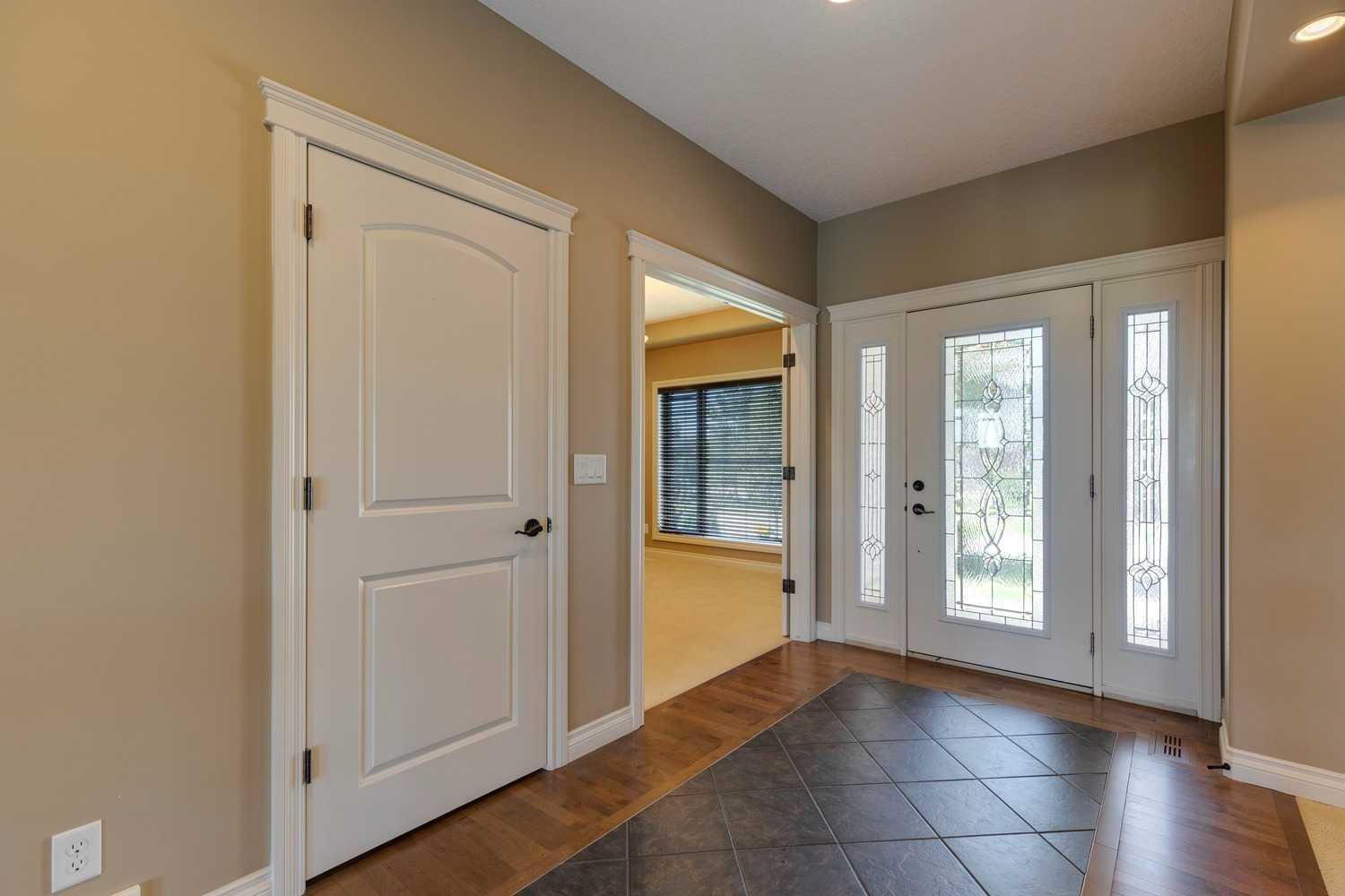 144 Tuscany Ravine Heights NW