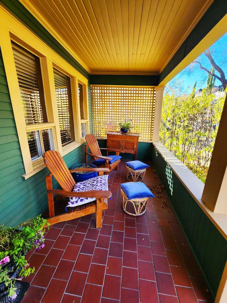 2126 Cliff Street SW