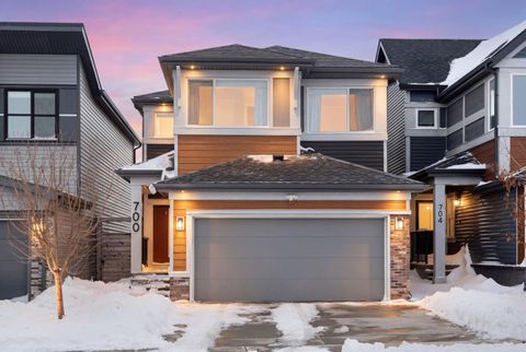 Photo of 700 Seton Circle SE, Calgary, AB T3M 3C6 (MLS # A2309022)
