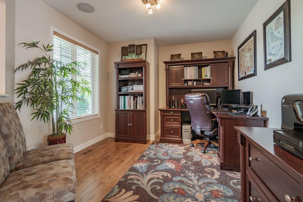 Photo of 6 Cranwell Link SE, Calgary, AB T3M 1G3 (MLS # A2310764)