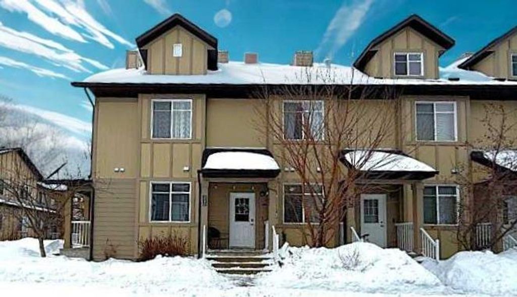 Photo of 137 Fontaine Crescent #21, Fort McMurray, AB T9H 0C3 (MLS # A2293158)