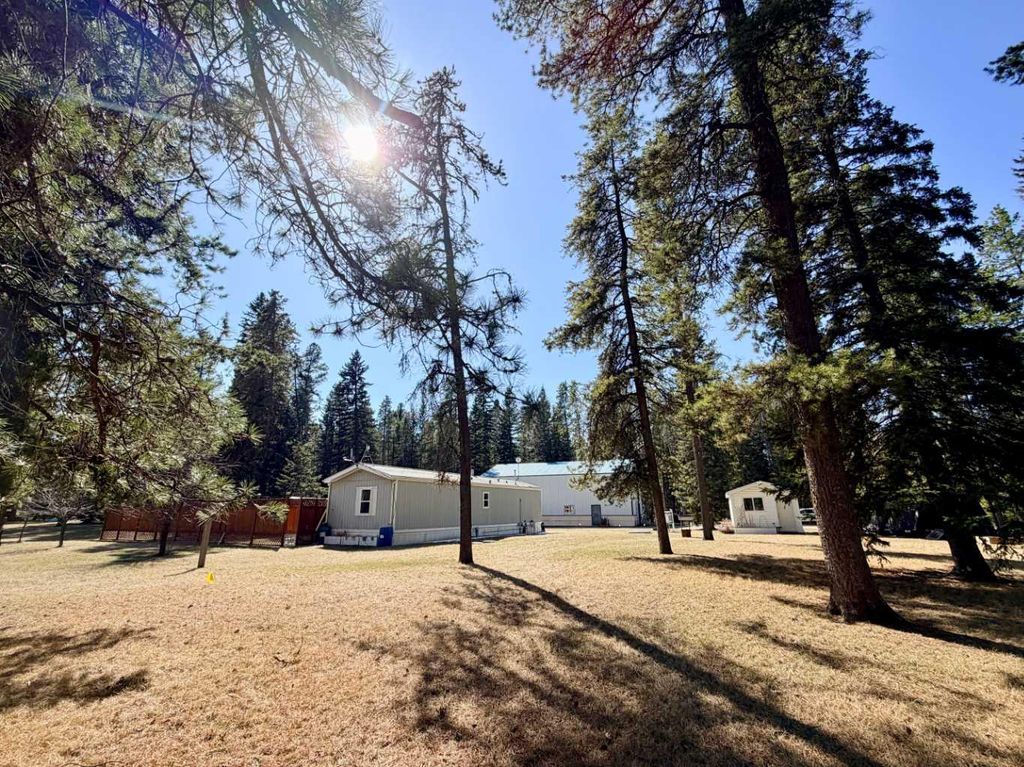 Photo of 1 Pine Ridge Drive Dr, Rural Clearwater County, AB T4T 2A4 (MLS # A2303905)