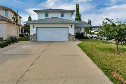 Photo of 83 Lawrence Crescent, Red Deer, AB T4R 2P3 (MLS # A2339515)