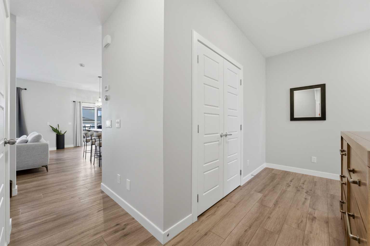 30 Belmont Crescent SW