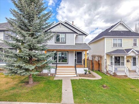 Photo of 38 Tuscany Valley Heights NW, Calgary, AB T3L 2E7 (MLS # A2313440)