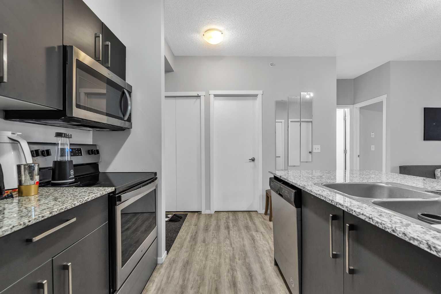 4641 128 Avenue NE 1613