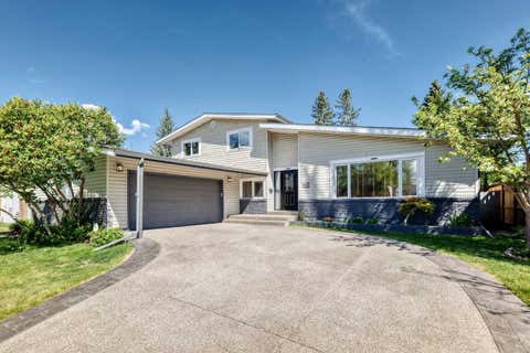 Photo of 1220 73 Avenue SW, Calgary, AB T2V 0S1 (MLS # A2312774)