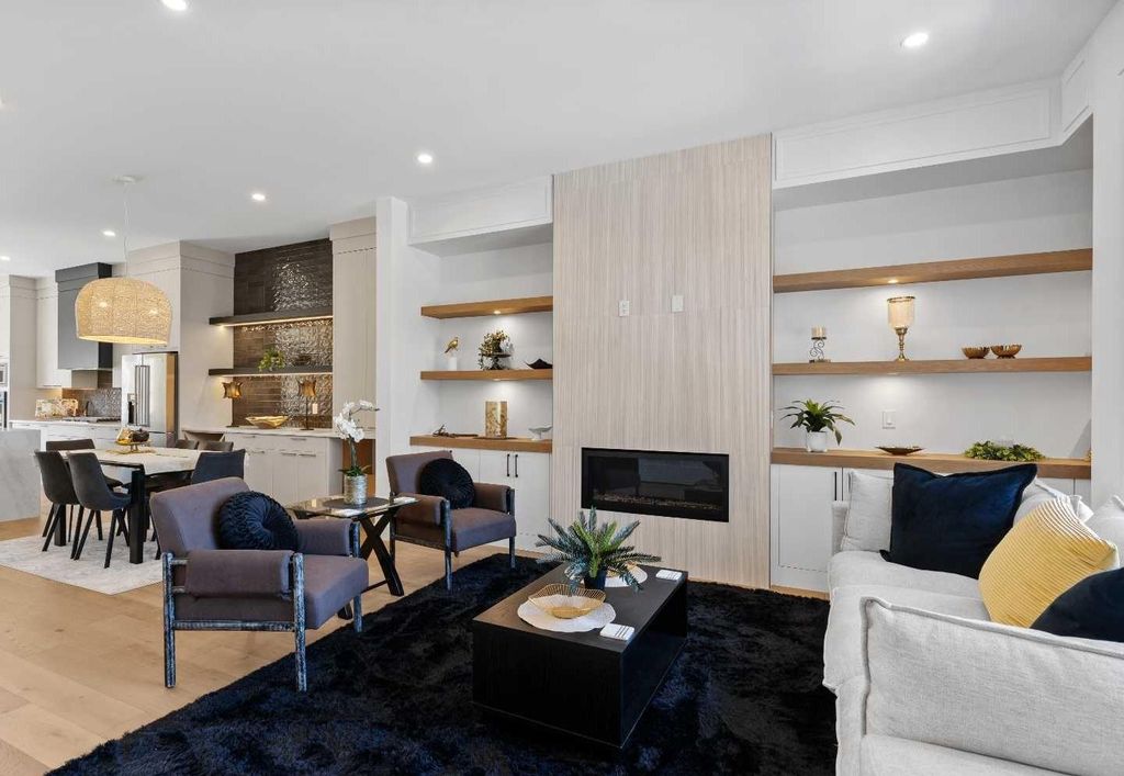 Photo of 2419 26 Street SW, Calgary, AB T3E 2A6 (MLS # A2290773)