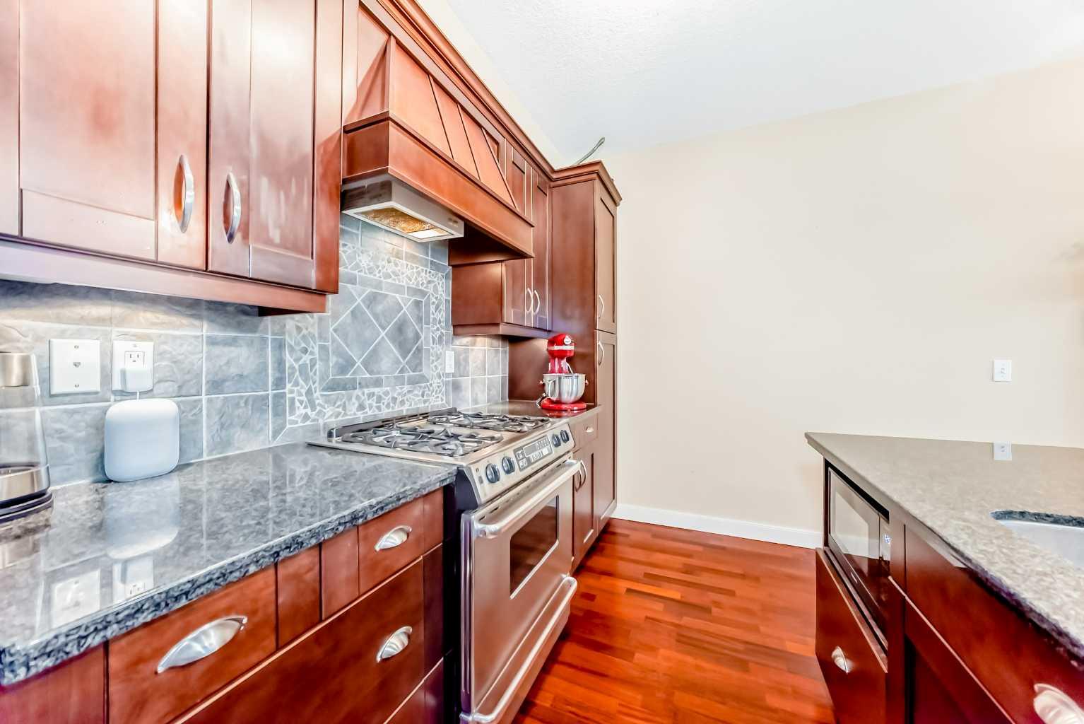 1828 14 Street SW 201