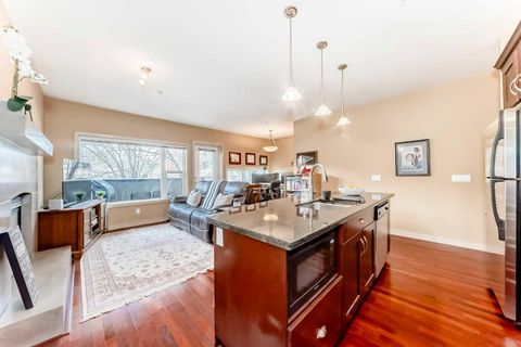 Photo of 1828 14 Street SW #201, Calgary, AB T2T 3S9 (MLS # A2300309)