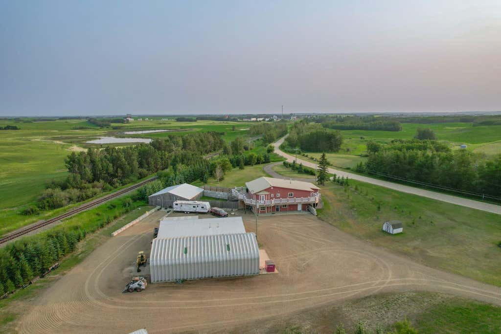 Photo of 42077 Range Road 213 Street, Rural Camrose County, AB T0B 0H0 (MLS # A2335594)