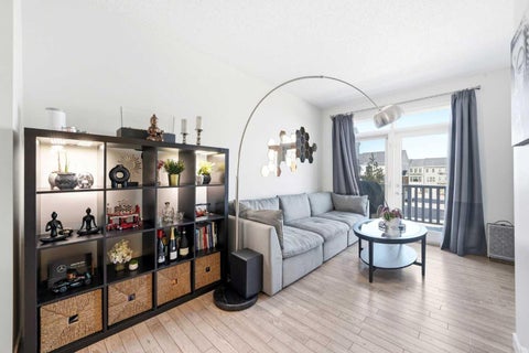 Photo of 14 Nolan Hill Gate NW, Calgary, AB T3R 0T9 (MLS # A2321431)