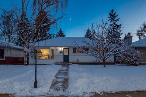 4011 25 Avenue SW Calgary AB T3E 0L7