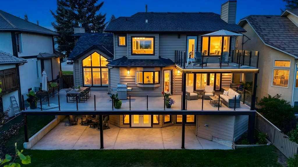 Photo of 95 Woodridge Close SW, Calgary, AB T2W 5M2 (MLS # A2334396)