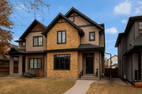 Photo of 2534 3 Avenue NW, Calgary, AB T2N 0L3 (MLS # A2264394)