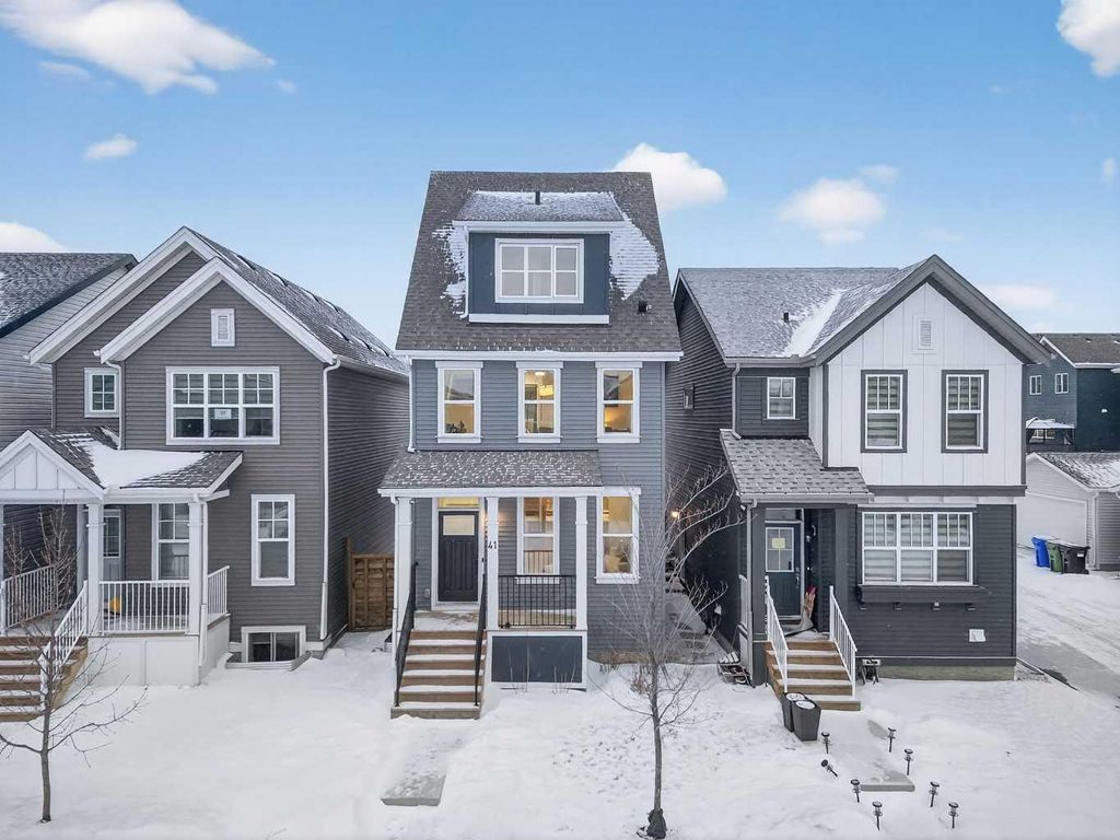 Photo of 41 Lavender Passage SE, Calgary, AB T3S 0G7 (MLS # A2289670)