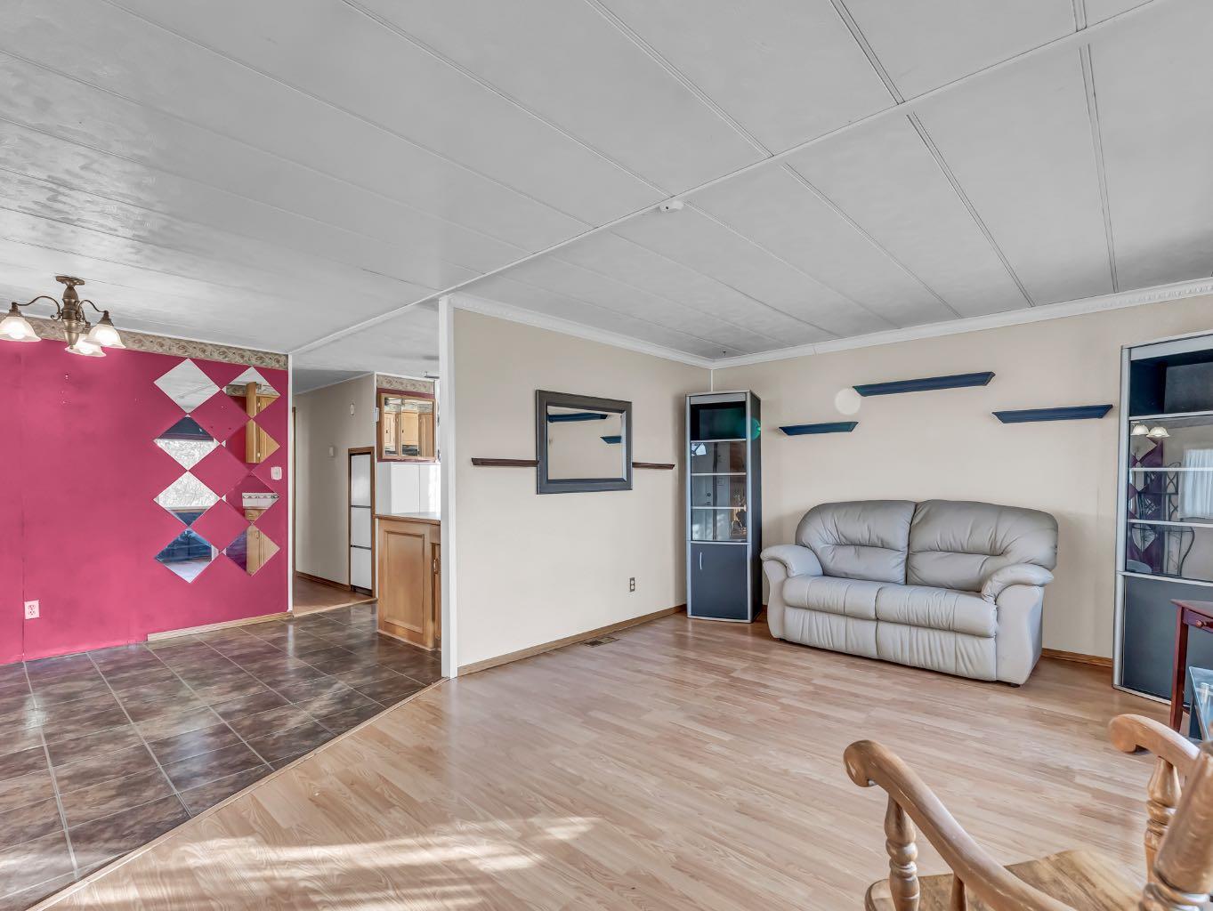 4000 13 Avenue SE 93