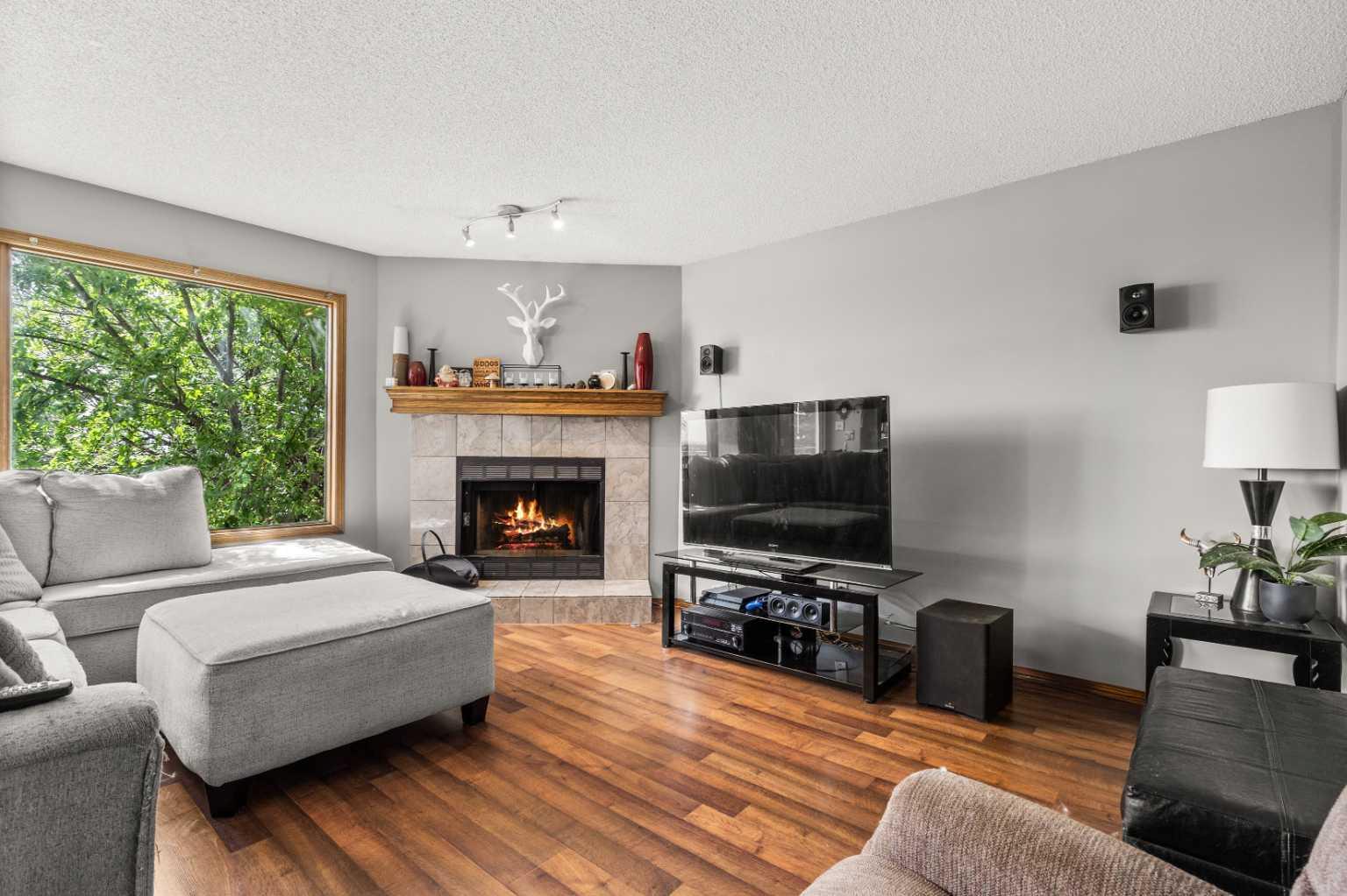 96 Christie Park Hill SW