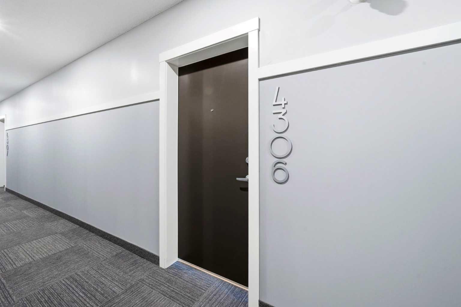 550 Belmont Street SW 4306