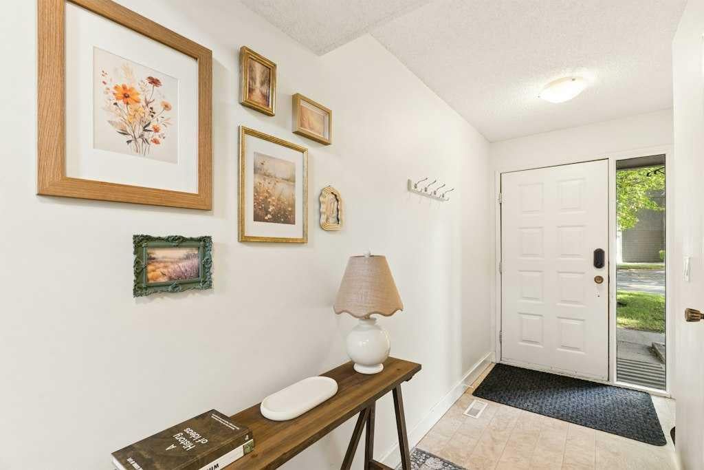 23 Glamis Drive SW 80