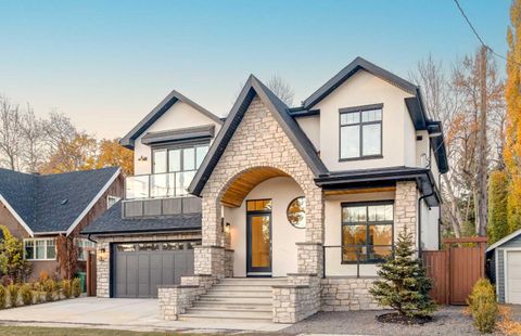 412 40 Avenue SW Calgary AB T2S 0X6