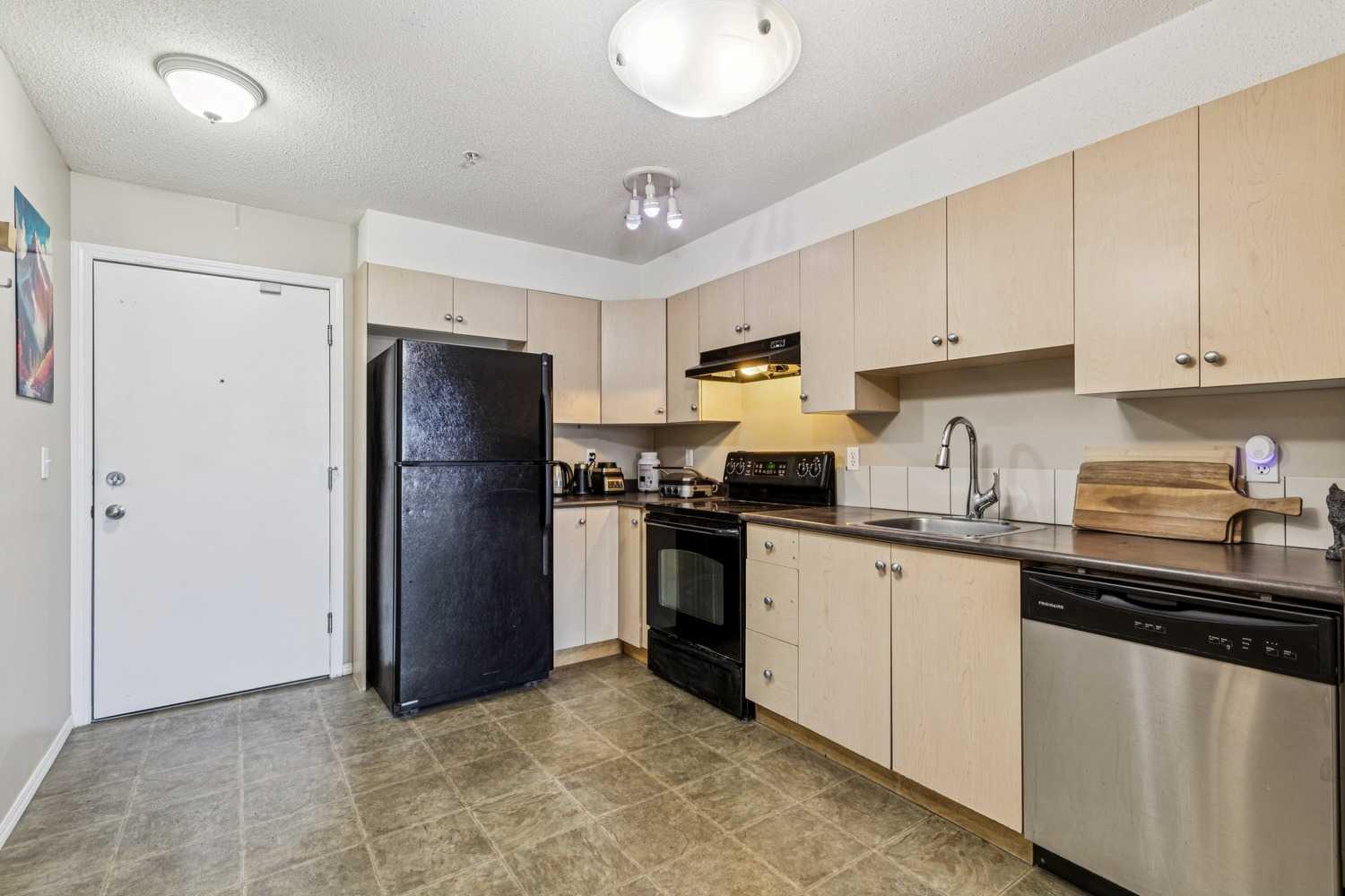 2395 Eversyde Avenue SW 1128