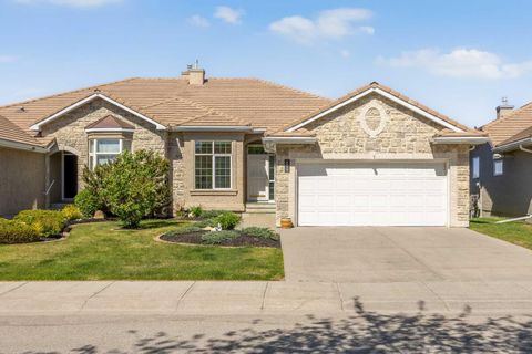 Photo of 4580 Hamptons Way NW, Calgary, AB T3A 6B6 (MLS # A2317166)