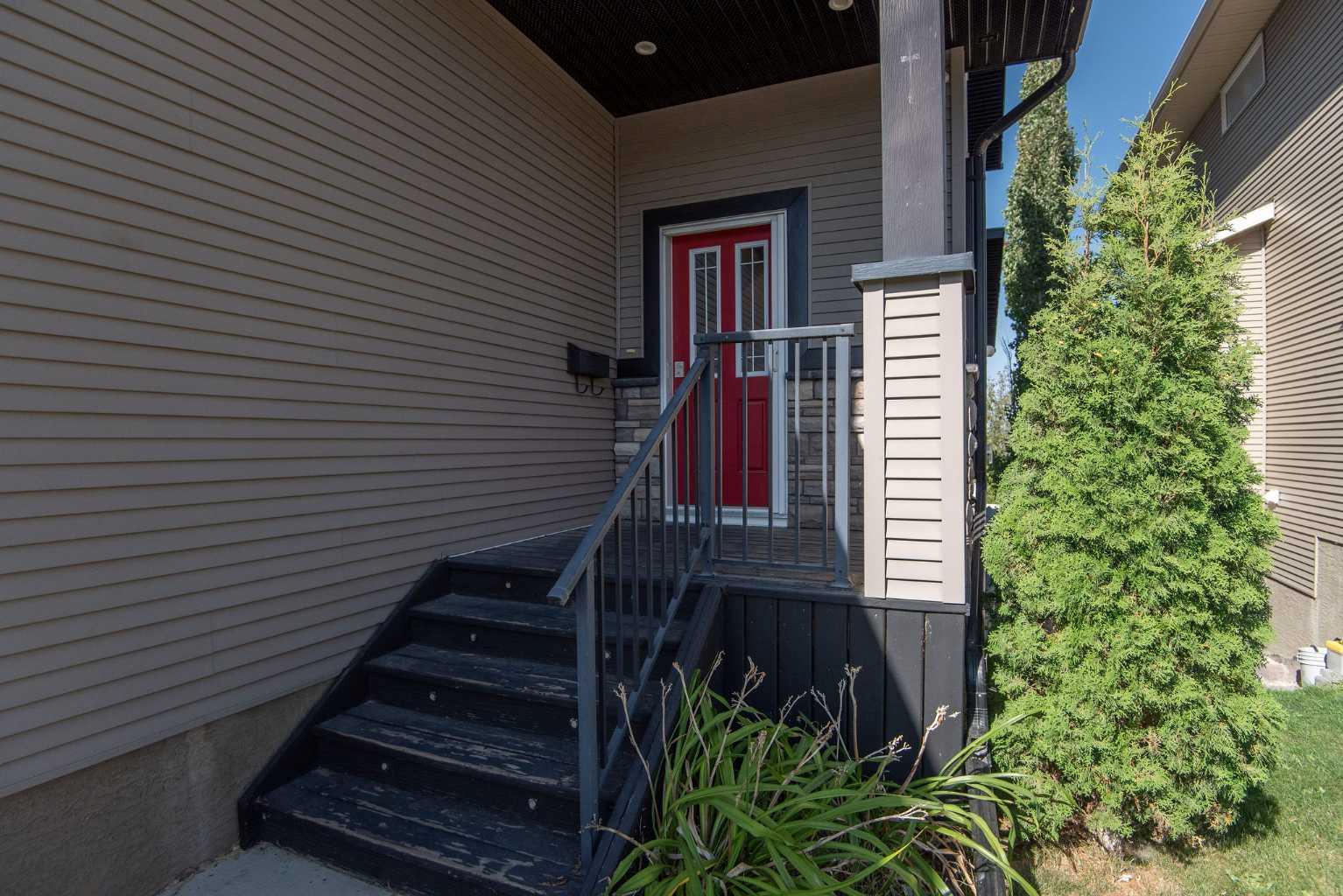 68 Thompson Crescent