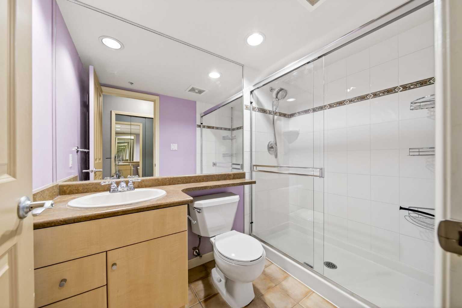 650 10 Street SW 301