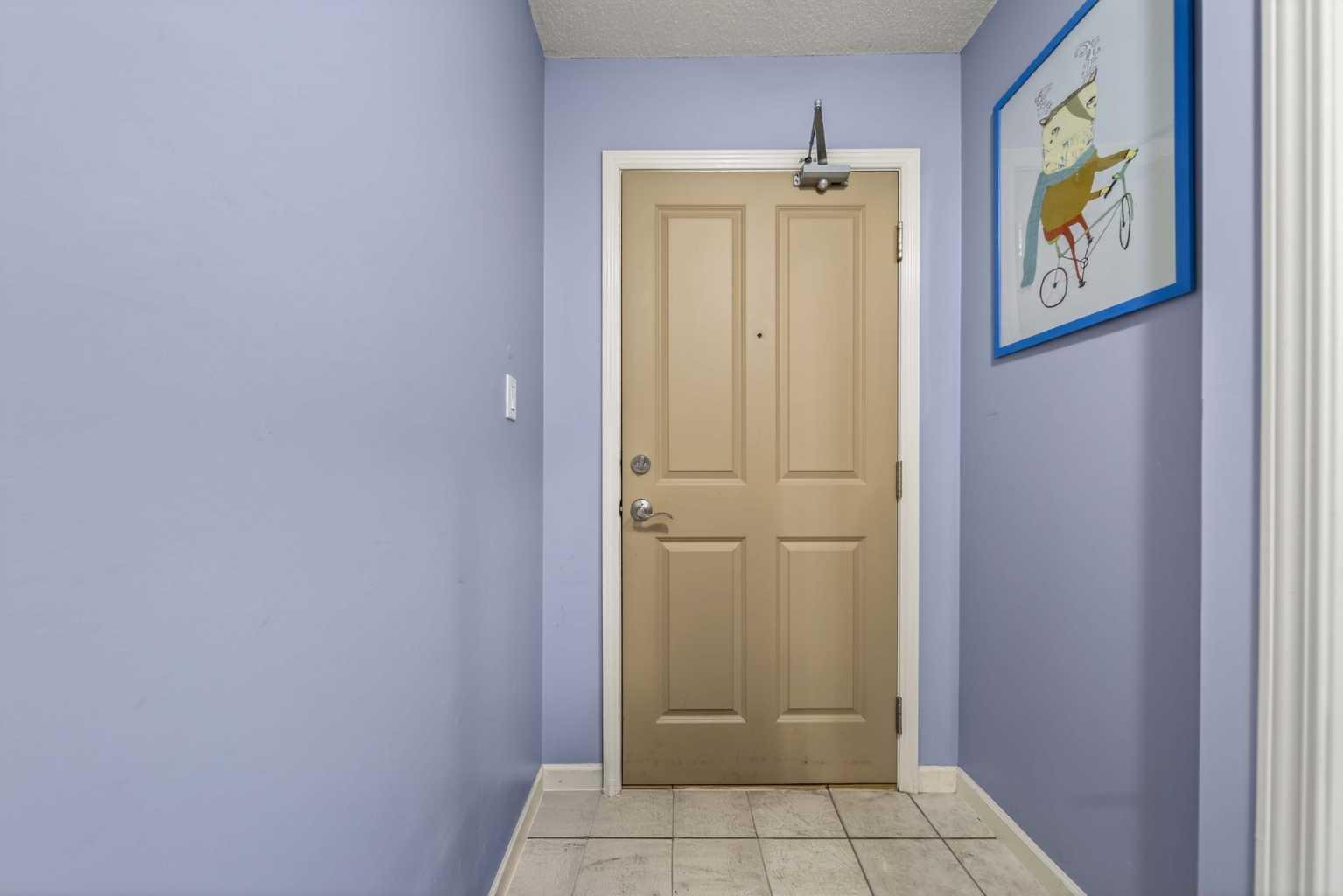 650 10 Street SW 301