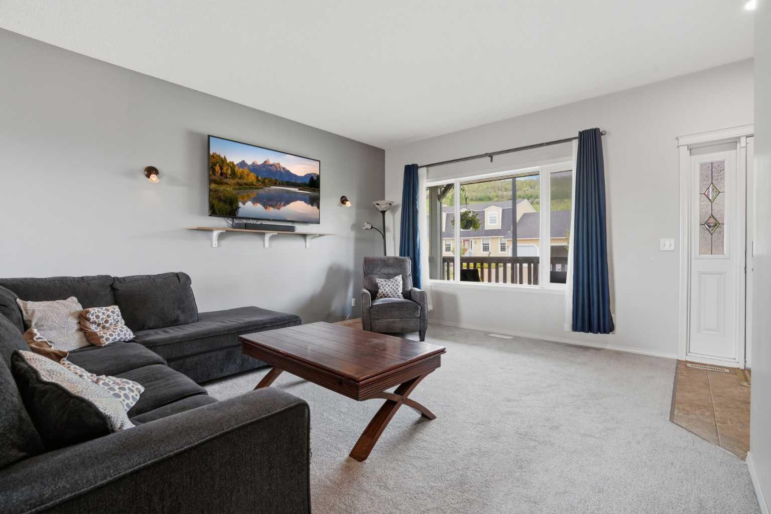 413 Sunrise Hill