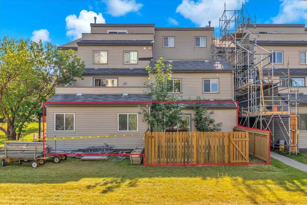 1540 29 Street NW 1101