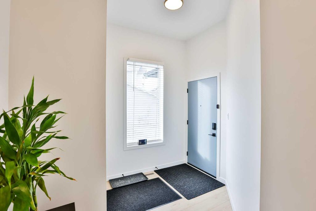 Photo of 4310 28 Avenue S, Lethbridge, AB T1K 8L3 (MLS # A2283026)