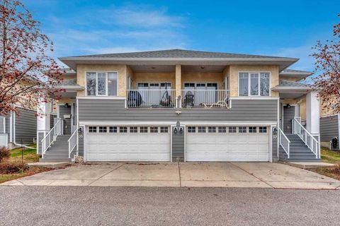 Photo of 72 Millside Drive SW #35, Calgary, AB T2Y 2P9 (MLS # A2305778)