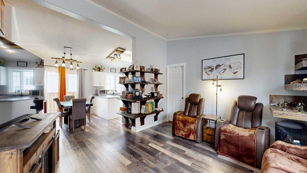 Photo of 18 Jackson Place, Whitecourt, AB T7S 1T7 (MLS # A2294461)