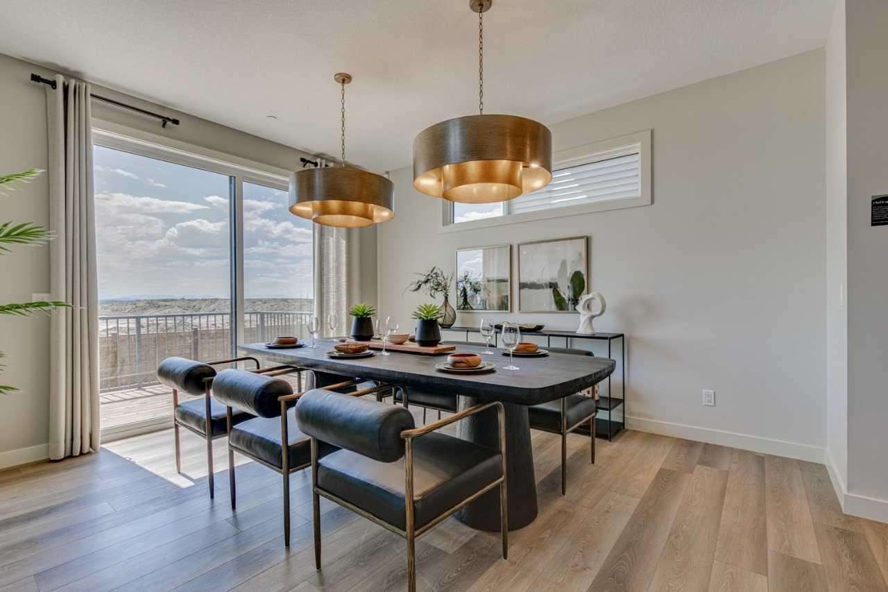 55 Bridgeport Circle