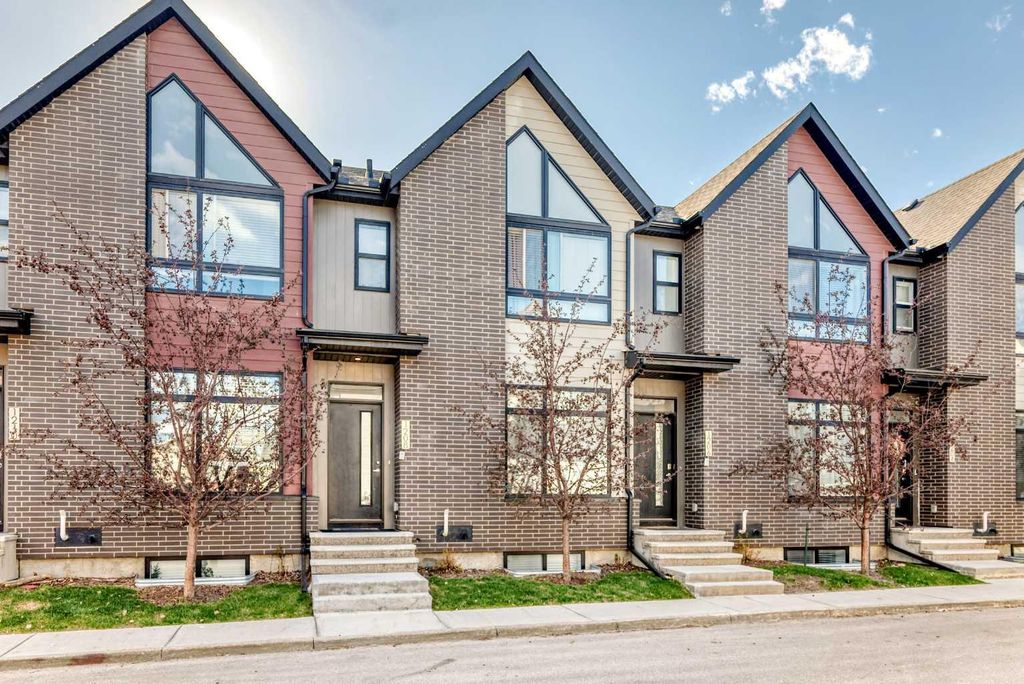 Photo of 1208 Sage Meadows Gardens NW, Calgary, AB T3P 1K3 (MLS # A2305702)
