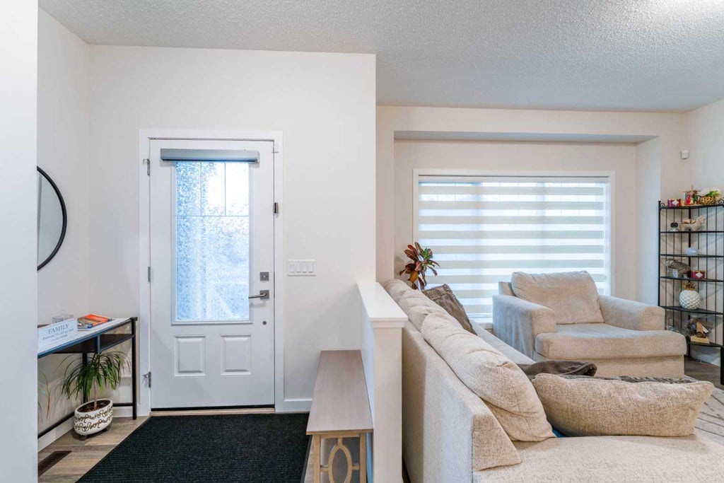 Photo of 589 Masters Road SE, Calgary, AB T3M 2W3 (MLS # A2349116)