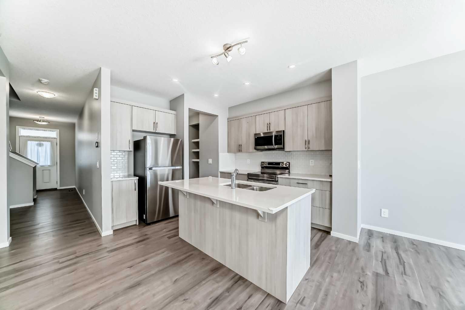 224 Carringham Way NW