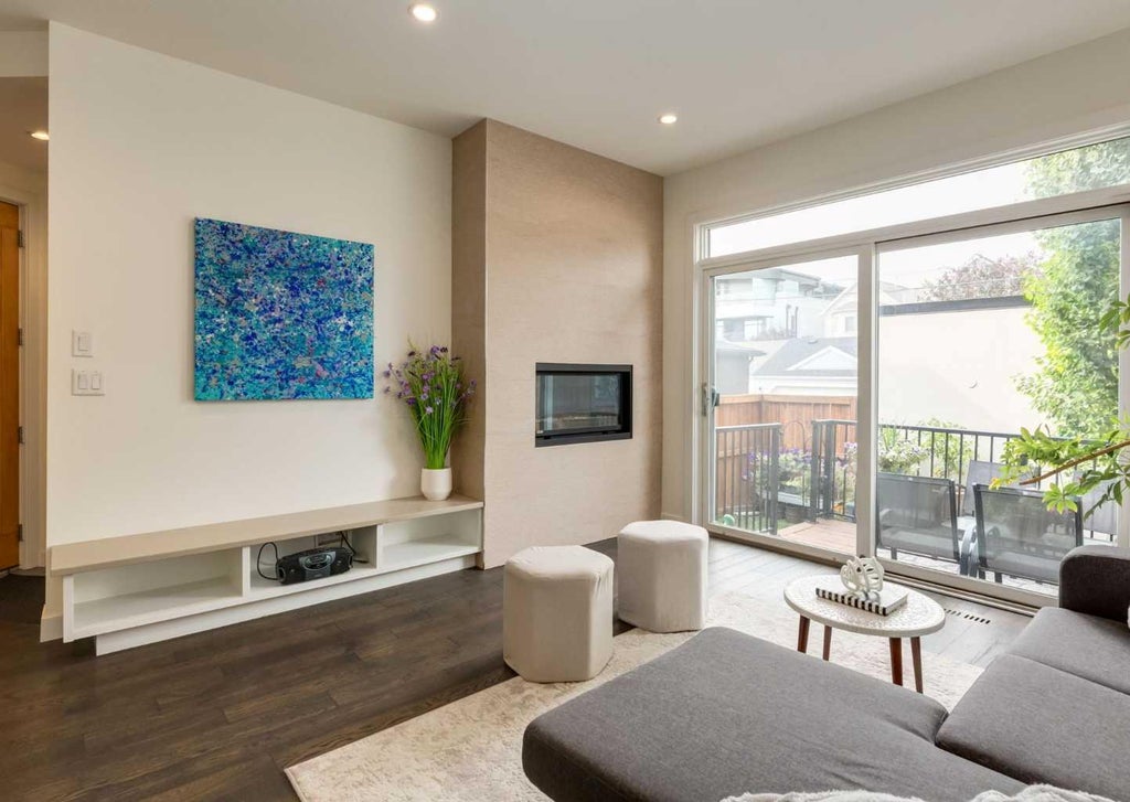 Photo of 1812 Kensington Road NW #2, Calgary, AB T2N 3R3 (MLS # A2342329)