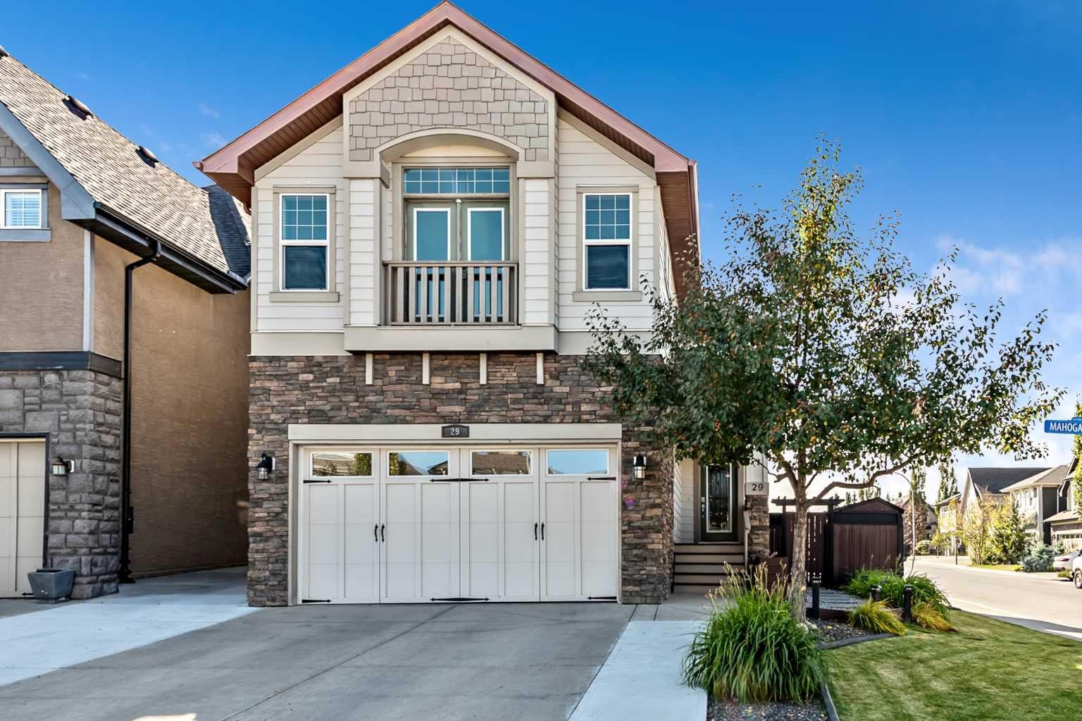 29 Mahogany View SE