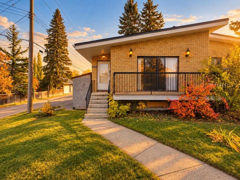 Photo of 4108 67 Street NW, Calgary, AB T3B 2J3 (MLS # A2350913)