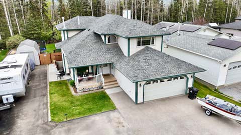 Photo of 150 HALLAM Drive, Hinton, AB T7V 2C3 (MLS # A2312441)