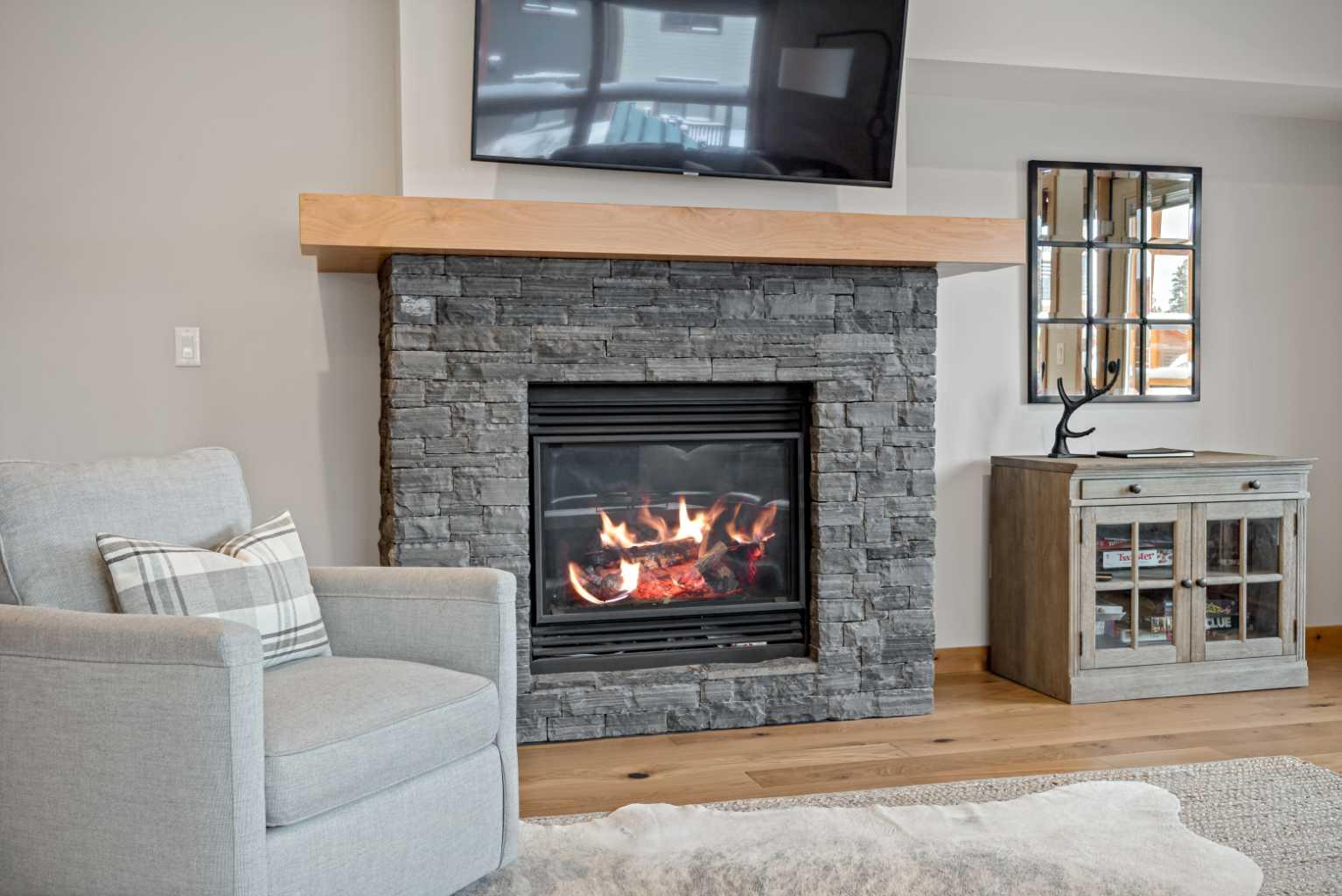 905 Spring Creek Drive 205