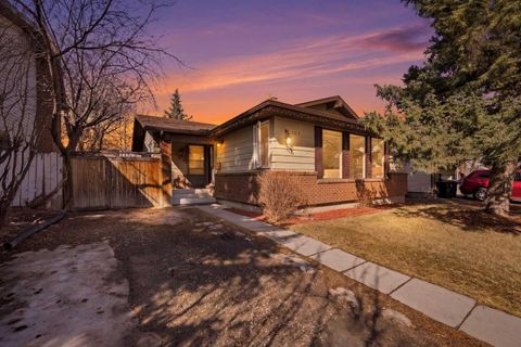 107 Wood Oak Way SW Calgary AB T2W 3R3