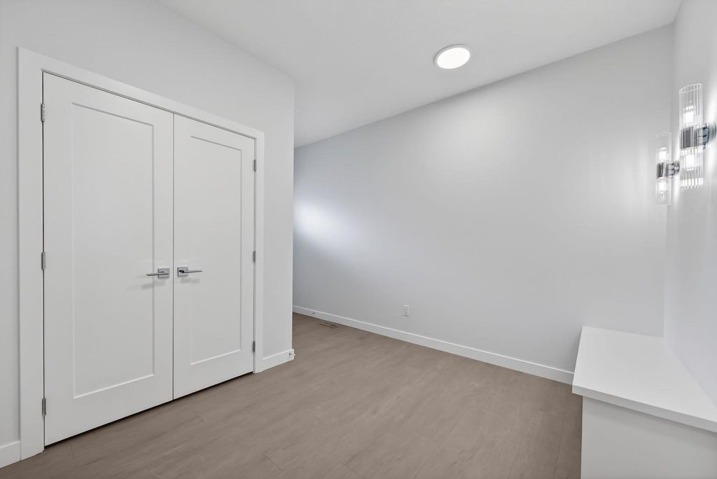 Photo of 93 Walgrove Bay SE, Calgary, AB T2X 5P1 (MLS # A2278122)