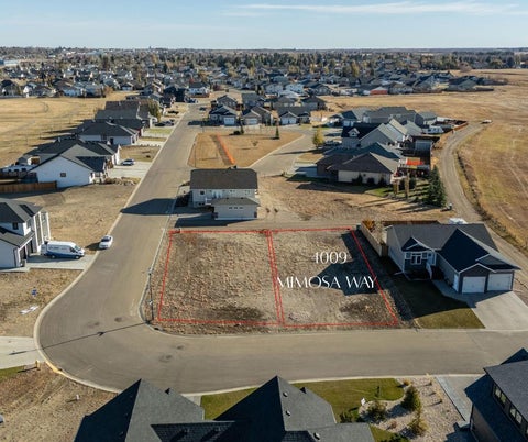 Photo of 4009 Mimosa Way, Stettler, AB T0C 2L2 (MLS # A2270858)