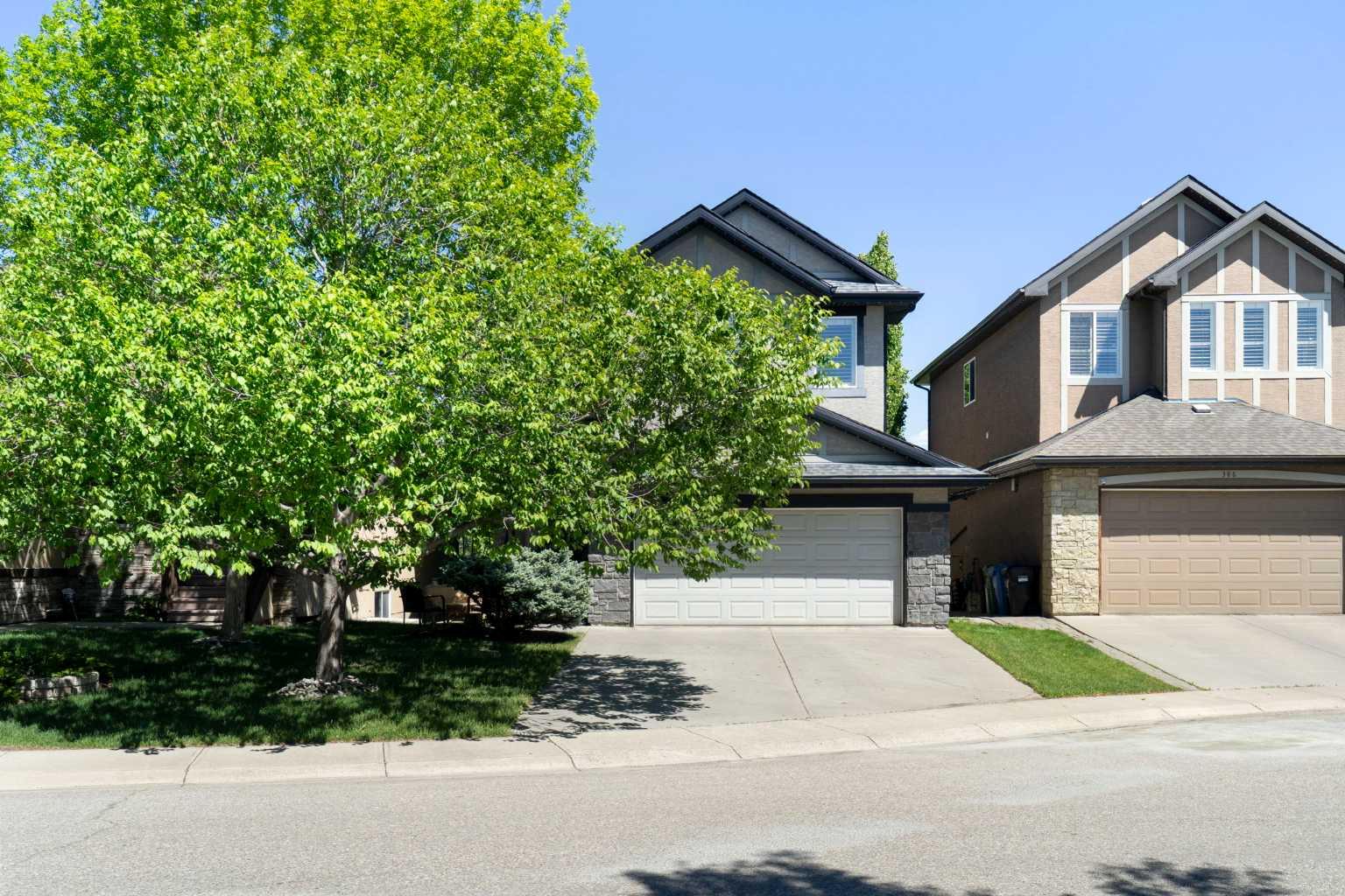382 Tuscany Ravine Road NW