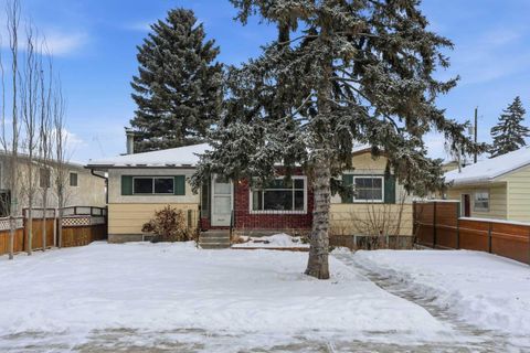 8624 33 Avenue NW Calgary AB T3B 1M3