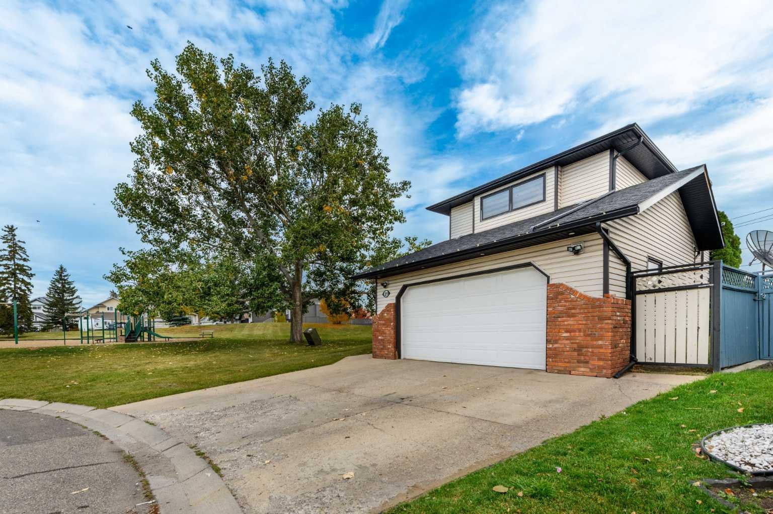 119 Pasadena Green NE